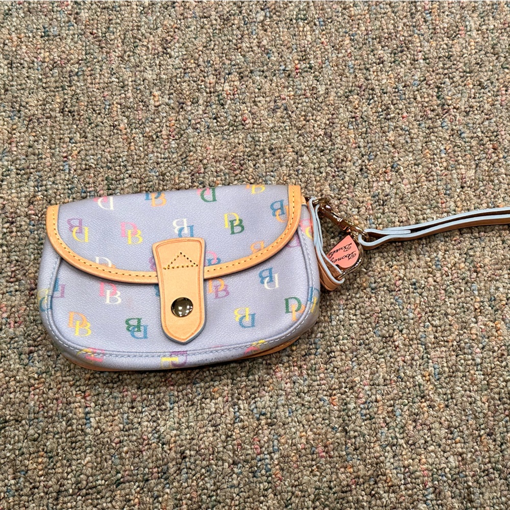 Dooney and Bourke light blue wristlet